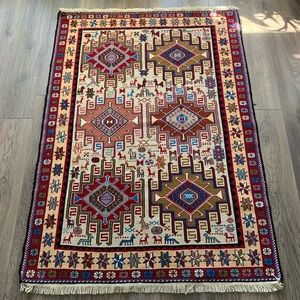 Persian Handmade Rug / carpet